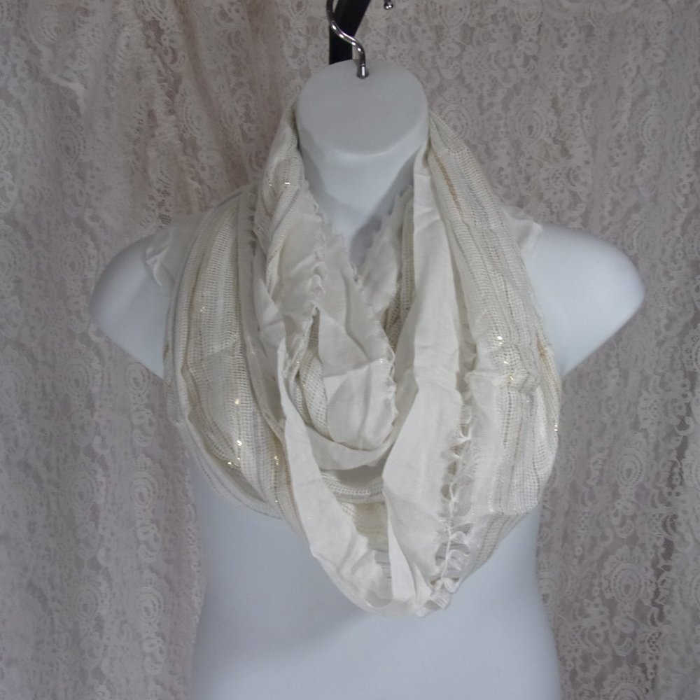 Fashion Infinity Scarf Off White with Gold Metallic Thread NWOT